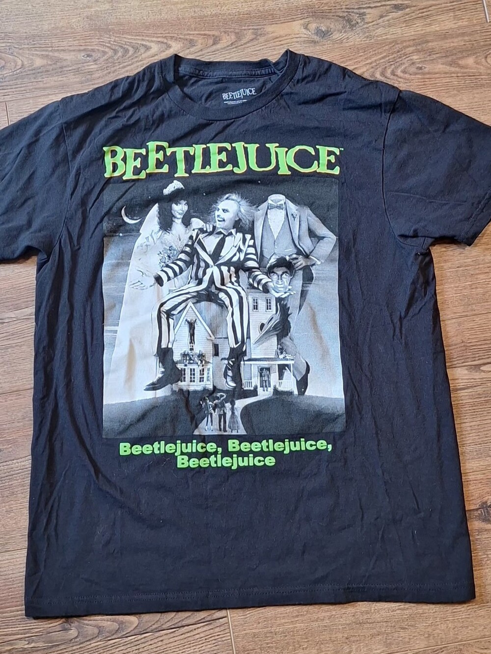 Beetlejuice Graphic Tee - Black with Neon Green Print ☆Size Medium☆